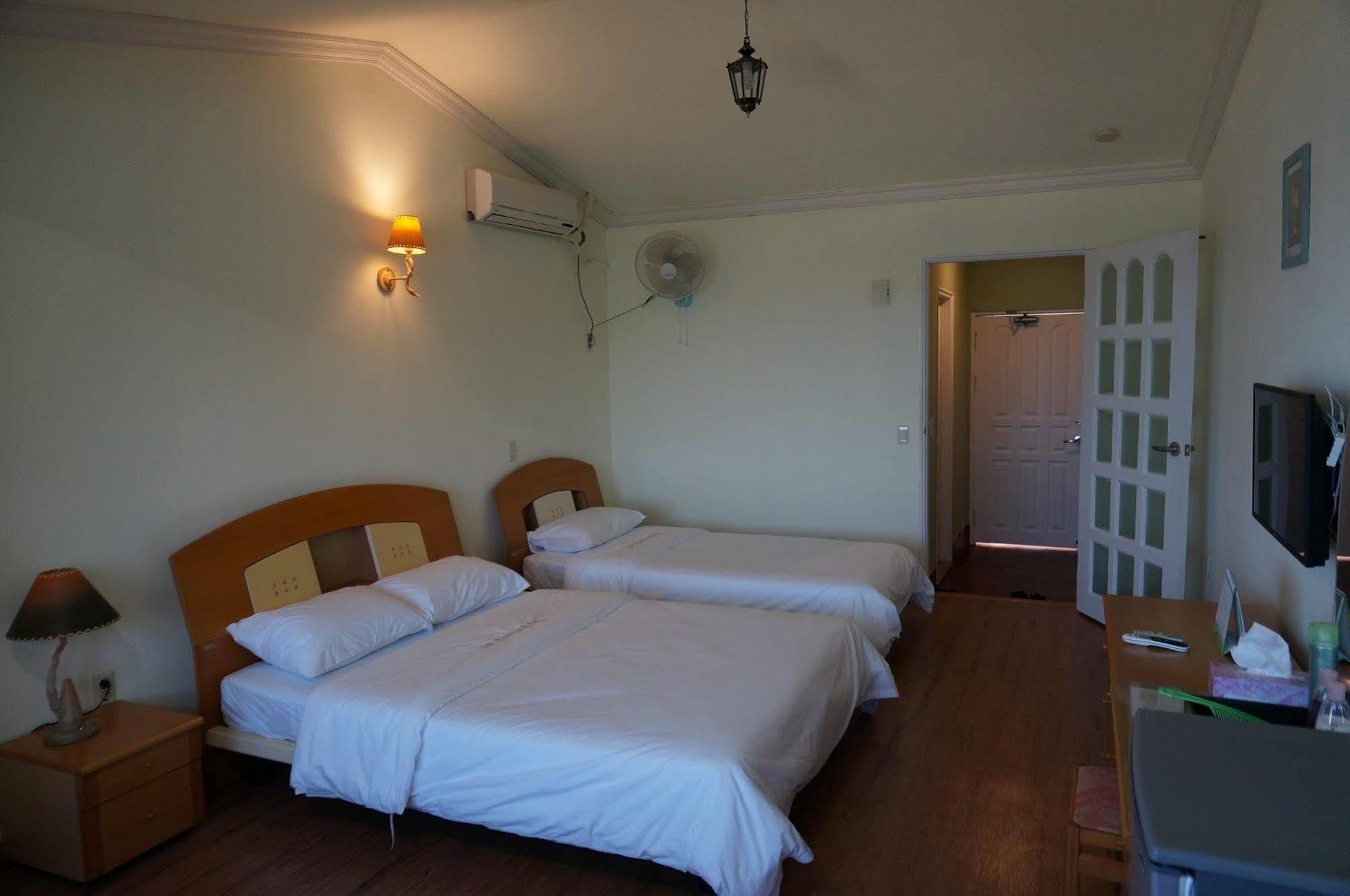 Park Beach Hotel Jeju Luaran gambar