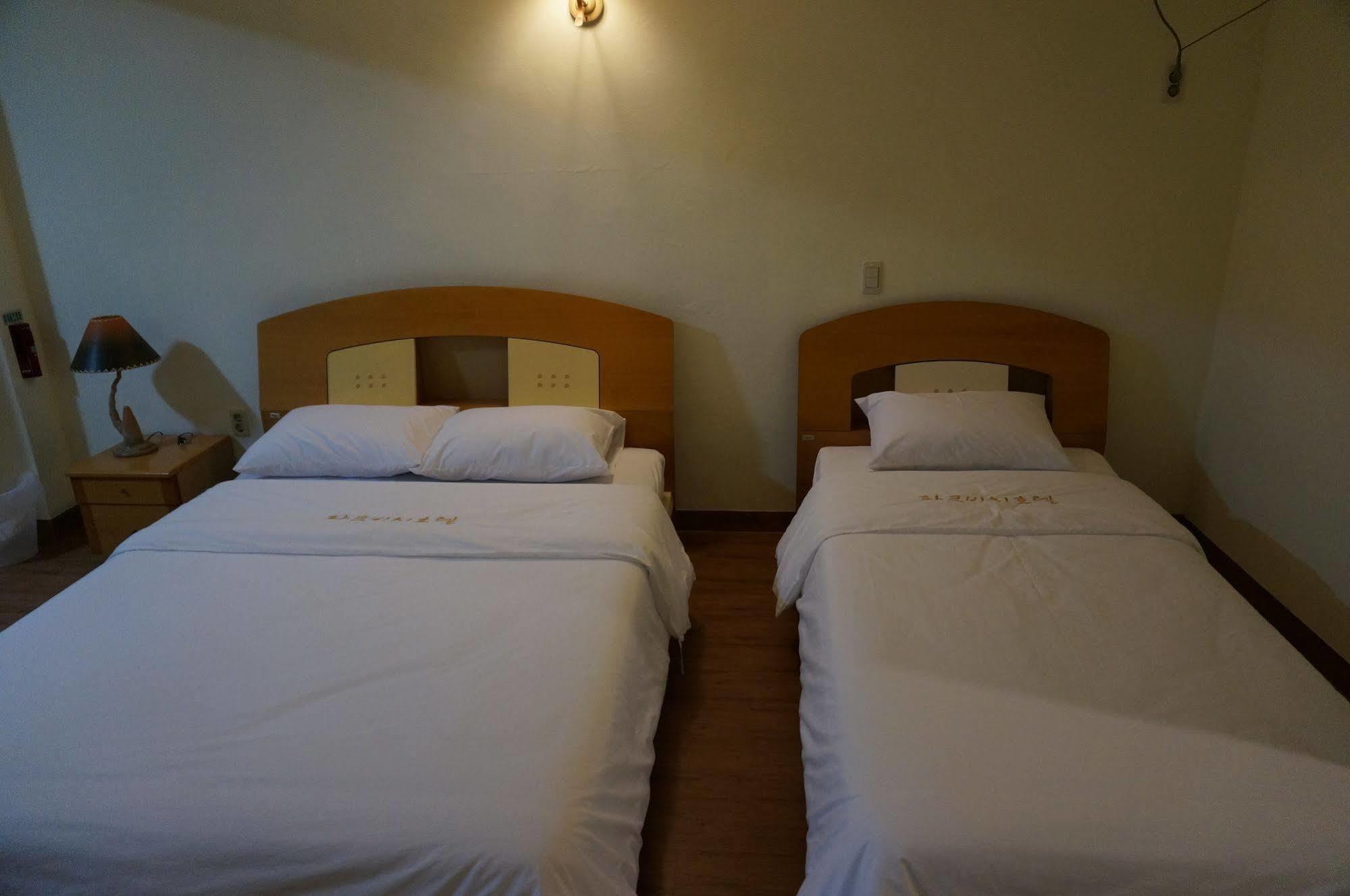 Park Beach Hotel Jeju Luaran gambar